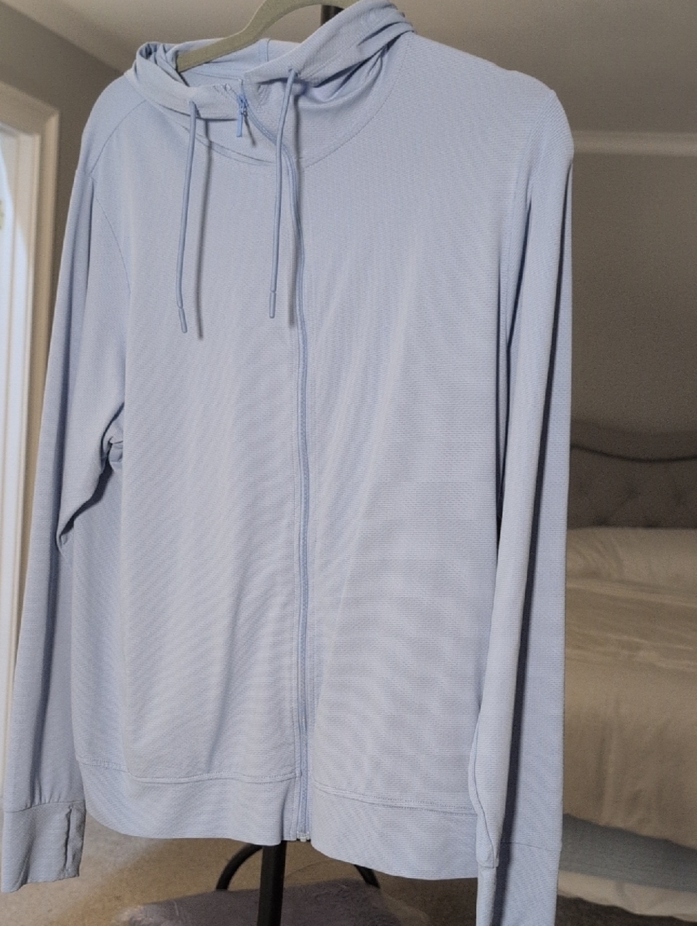 Uniqlo Light Purple Women's Zip Hoodie